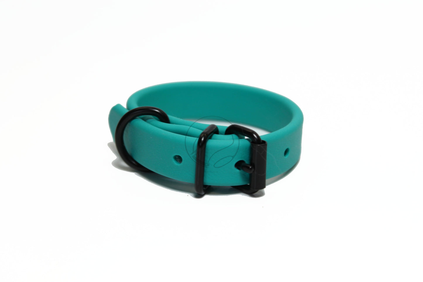 Small Dog Collar in Genuine Biothane - 16mm (5/8") width - 39 colours