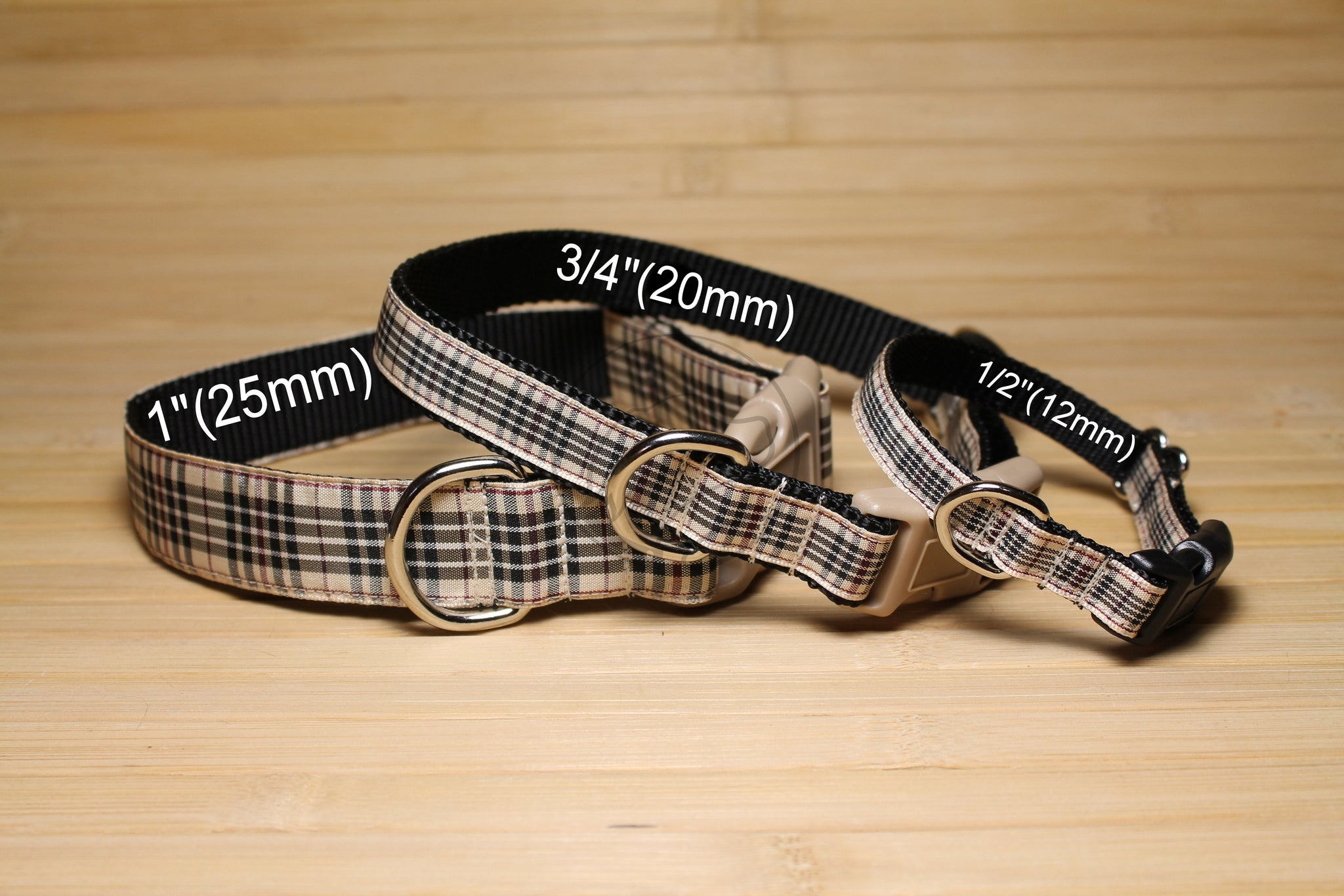 Blackberry tartan - dog collar