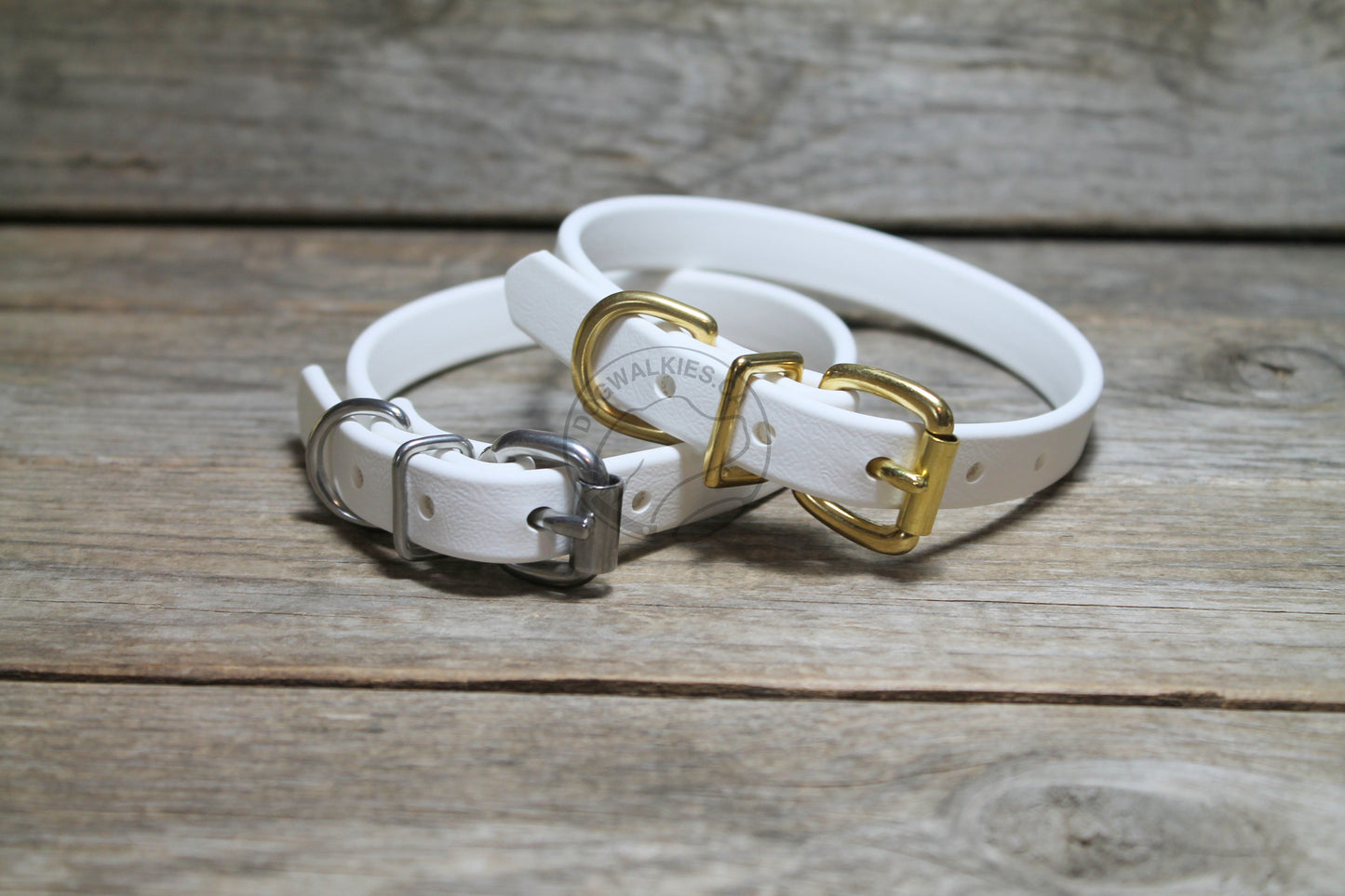 Small Dog Collar in Genuine Biothane - 16mm (5/8") width - 39 colours