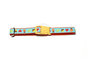 Acorn and Hearts Fall dog collar