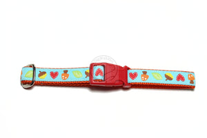 Acorn and Hearts Fall dog collar