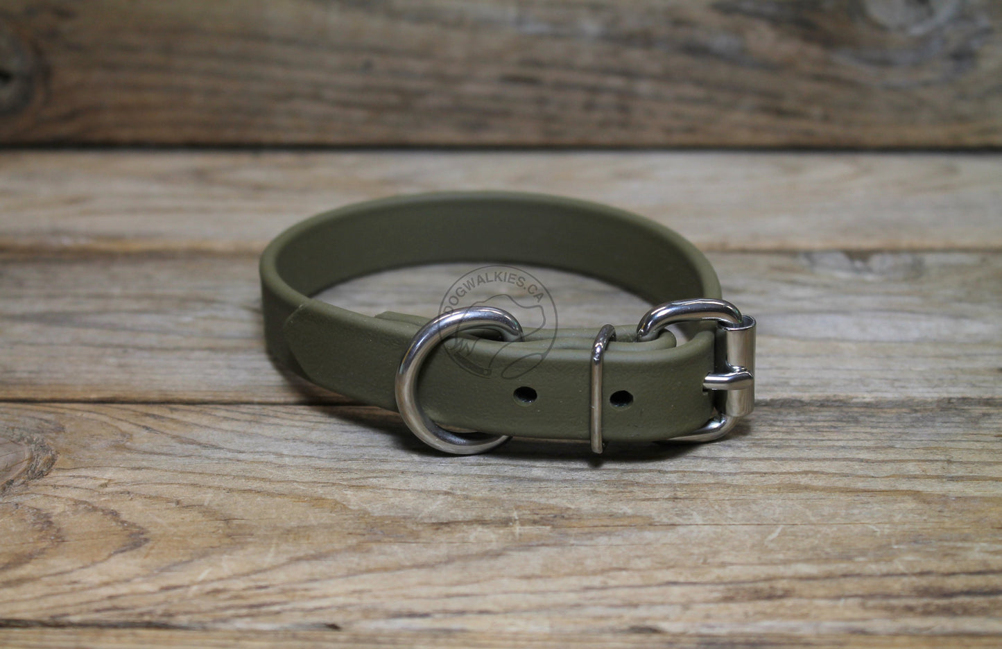 Medium Dog Collar in Genuine Biothane - 20mm (3/4") width - 40 colours