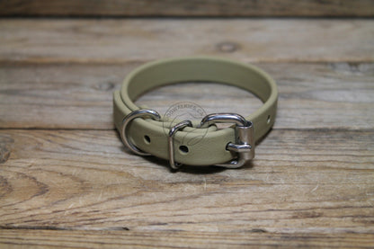 Small Dog Collar in Genuine Biothane - 16mm (5/8") width - 39 colours