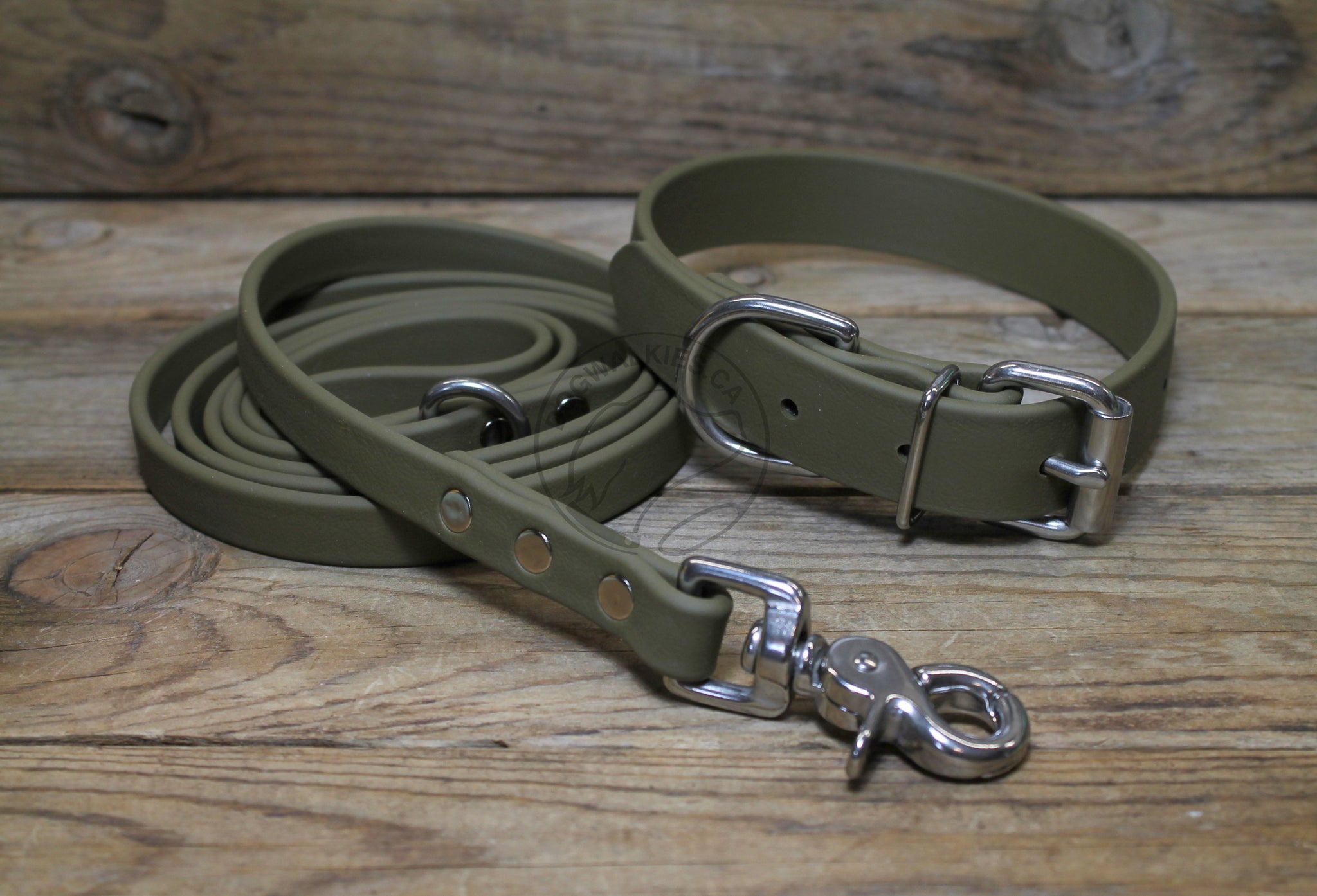 Olive Green Biothane Dog Collar - 1 inch (25mm) wide