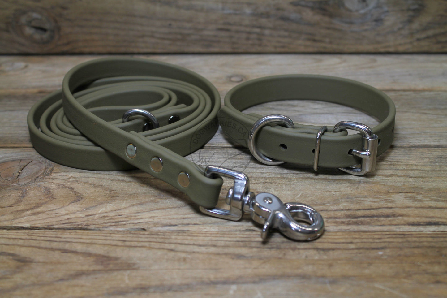 Olive Green Biothane Dog Collar - 3/4" (20mm) wide
