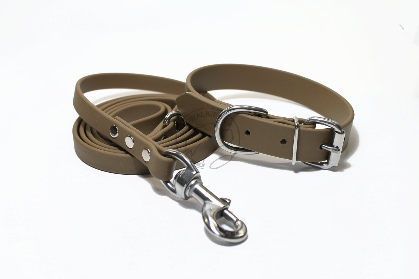 Coyote Tan Biothane Dog Leash - Regular 16mm (5/8") width
